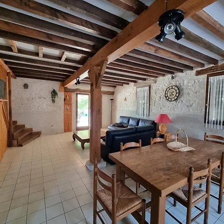 Domaine Privé Du Treil Piscine Et Privés De 2 à 20 Pers